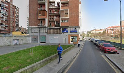 AXA Oficina REGULEZ BLANCO ASESORES DE SEGUROS S.L.- Compañía de seguros en Bilbao