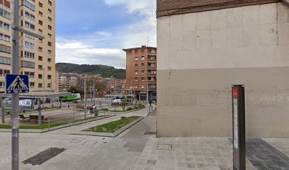 AXA Oficina BIKAIN ALVAREZ Y ORTEGA S.L.- Compañía de seguros en Bilbao